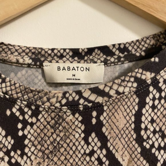 BABATON Cropped T Shirt - Picture 2 of 3